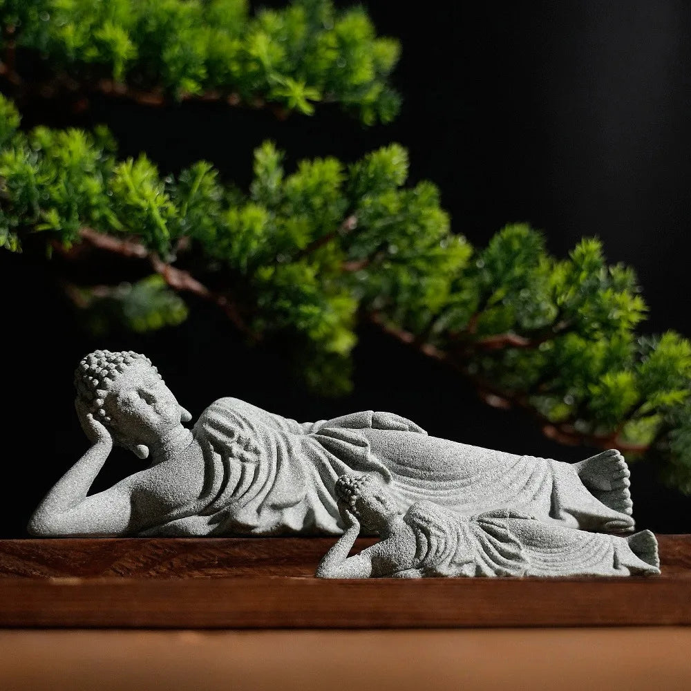 Bouddha couché en pierre – mini statue