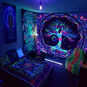 Grande tapisserie mandala arbre de vie en décoration de chambre — VITALIA PARIS