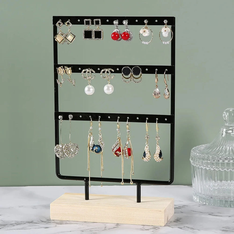 Présentoir noir 25 cm pour boucles d’oreilles sur base en bois
