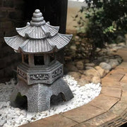 Lanterne pagode japonaise en pierre, décoration de jardin zen — VITALIA PARIS